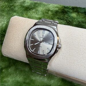 Silver Quartz Watch with Gunmetal Grey Day-Date Face